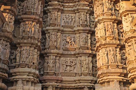 tempio kamasutra|India erotica: alla scoperta dei templi sacri di Khajuraho che ...